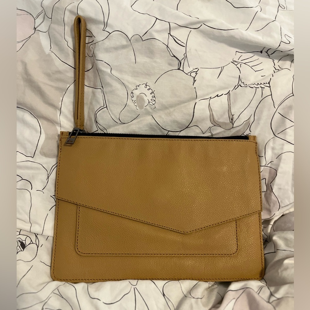 NEW Botkier New York Tan Leather Clutch w/ Removable Strap